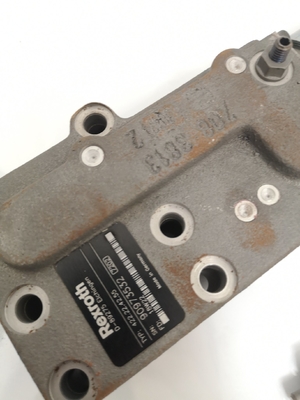 Υδραυλική αντλία Rexroth A11vo40/60/75 Ep1d Ep2d Βαλβίδα 10kg Έτοιμη για εφαρμογή Υδραυλική αντλία