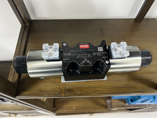 Υδραυλική Σολενοειδή Βαλβίδα Dg4V-5s-2bj-M-U-H5-20 με 5,00cm * 4,00cm * 5,00cm Μέγεθος συσκευασίας