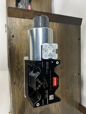 Δίπλωμα υδραυλικών εξαρτημάτων Dg4V-3-6c-M-U-H7-69-En124